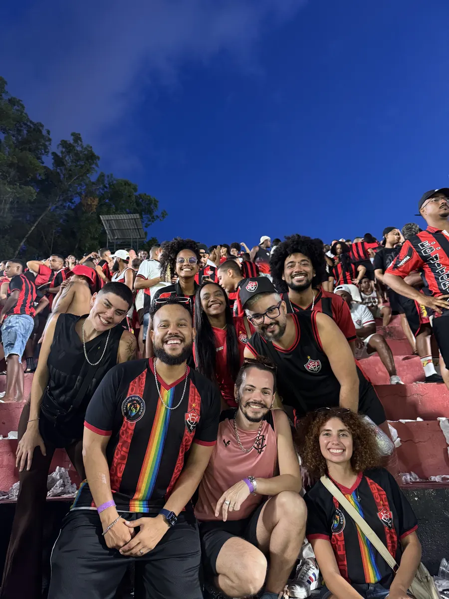 Torcida ORN reunida na arquibancada do Barradão
